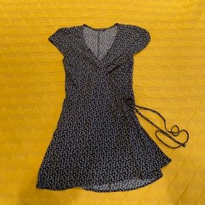 Brandy Melville “Robbie” Dress